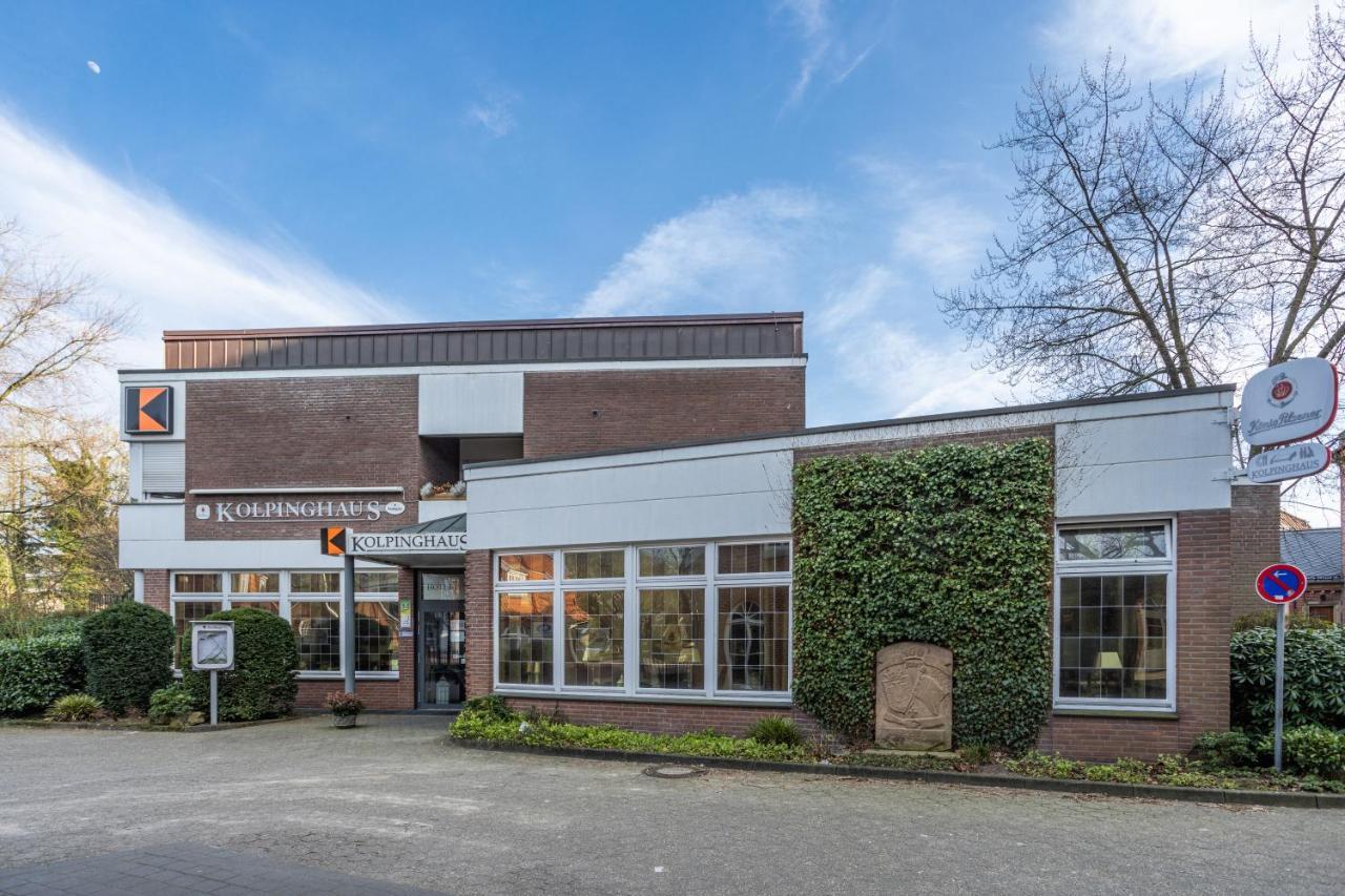 Hotel-Restaurant Kolpinghaus Lingen Exterior photo